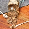 kit-pszczeli-propolis-skarby-roztocza-100g-produktowy-kwadrat-konsystencja1.webp