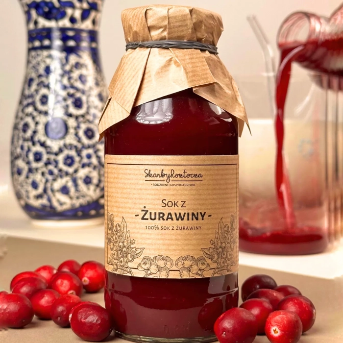 sok-z-zurawiny-skarby-roztocza-owoc-zurawina-front-produktowe-kwadrat.webp