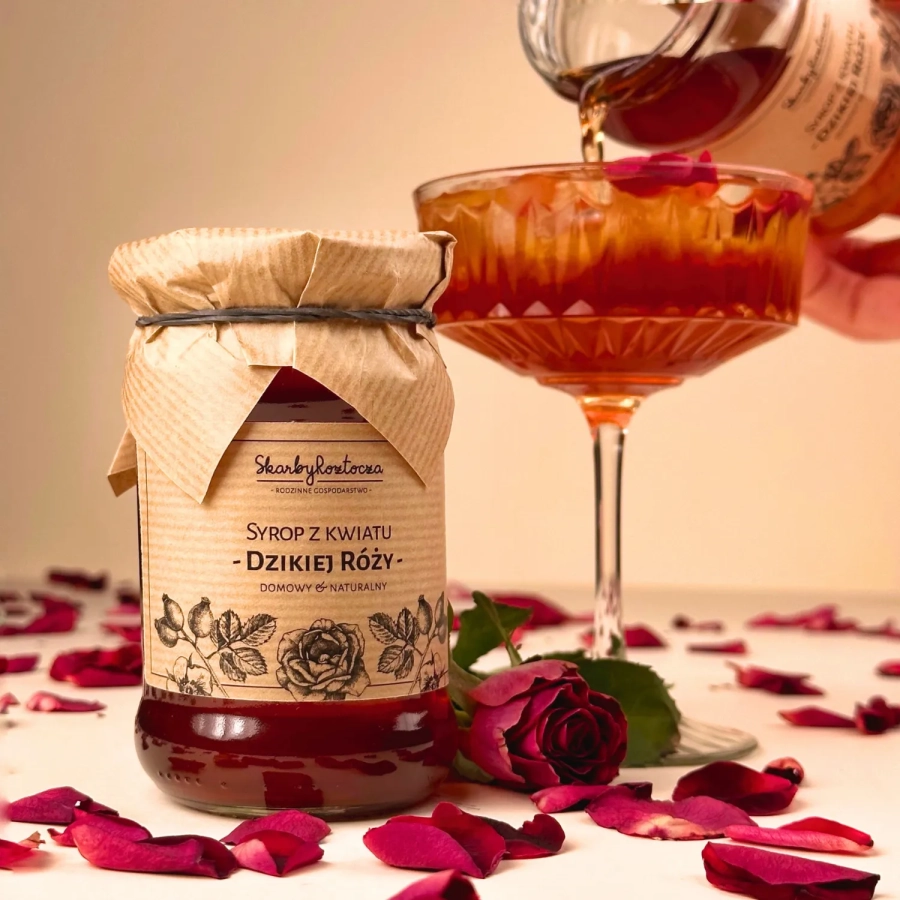 sirop de fleurs d'eglantier trésors de roztocze face carré pétales de rose
