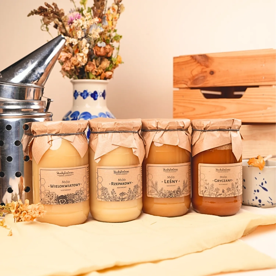 Set aus verschiedenen Honigsorten 4 große Gläser Produktfront