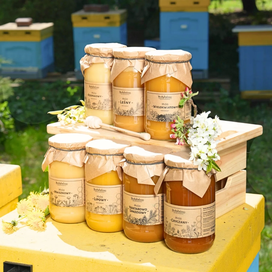 assorted honey set 7 large jars product beehive